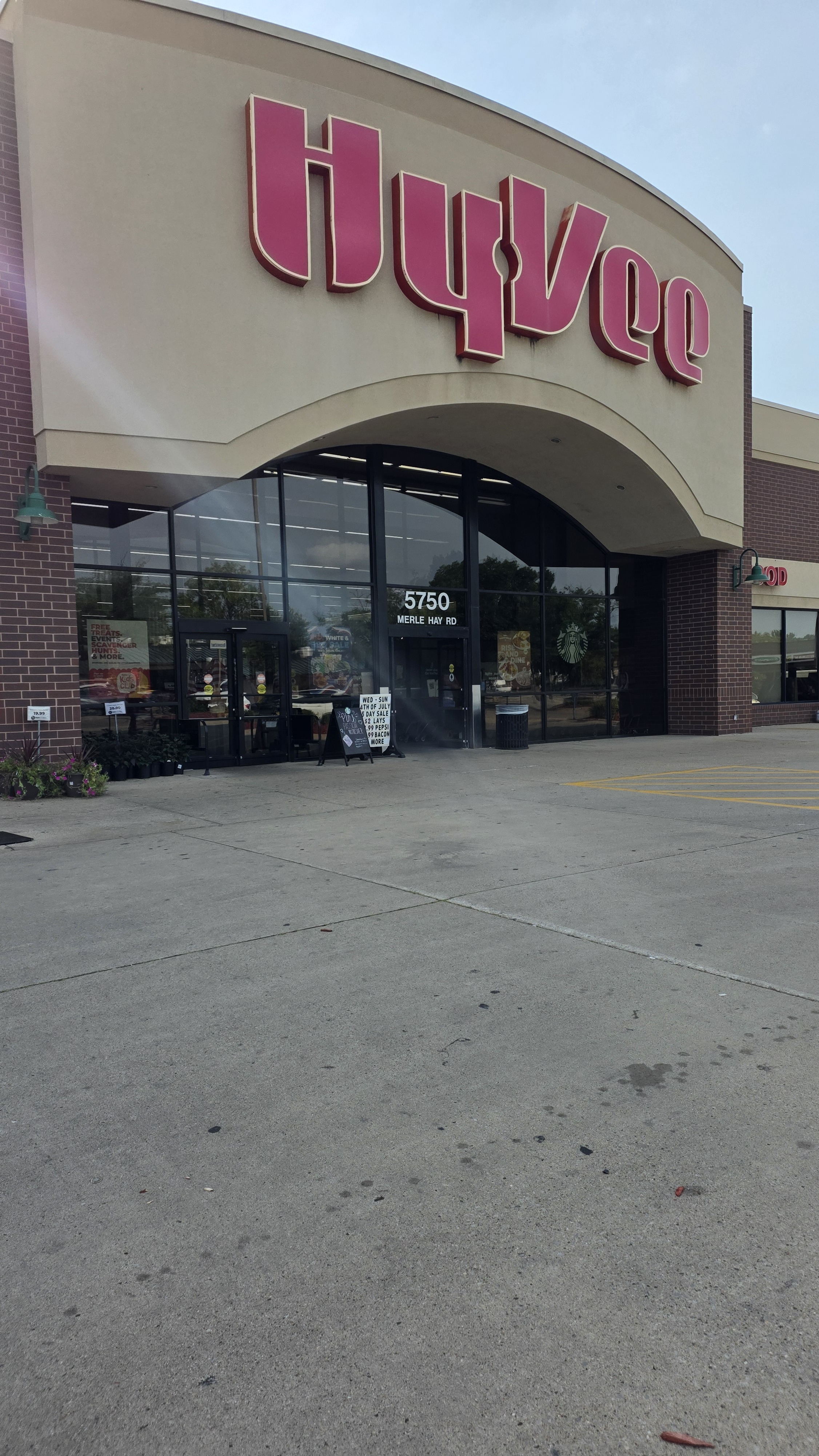 Hyvee